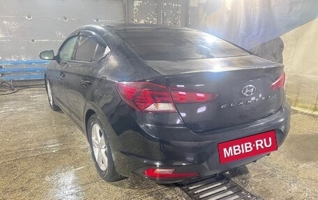 Hyundai Elantra VI рестайлинг, 2019 год, 1 475 000 рублей, 4 фотография