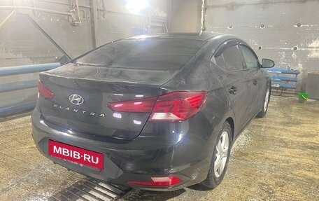 Hyundai Elantra VI рестайлинг, 2019 год, 1 475 000 рублей, 5 фотография