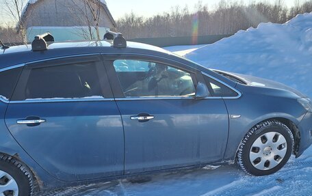 Opel Astra J, 2013 год, 520 000 рублей, 6 фотография