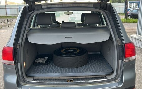 Volkswagen Touareg III, 2003 год, 550 000 рублей, 6 фотография