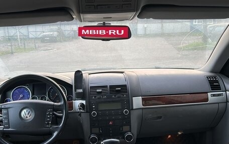 Volkswagen Touareg III, 2003 год, 550 000 рублей, 7 фотография