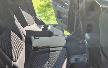 Mitsubishi Outlander III рестайлинг 3, 2018 год, 2 000 000 рублей, 15 фотография