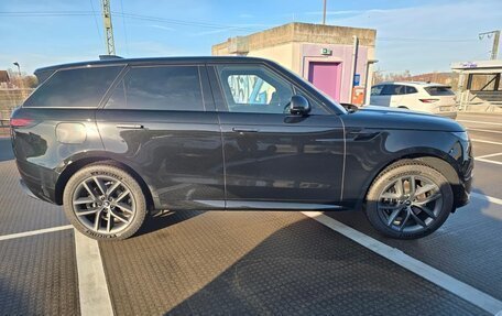 Land Rover Range Rover Sport, 2025 год, 17 990 000 рублей, 2 фотография