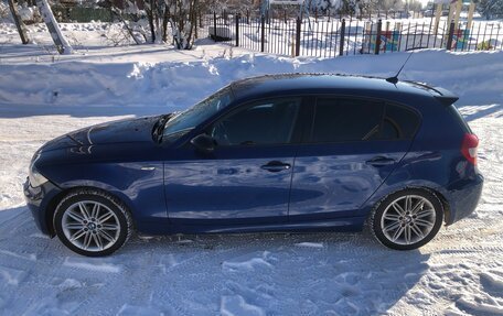 BMW 1 серия, 2007 год, 720 000 рублей, 1 фотография
