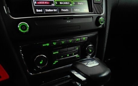 Skoda Superb III рестайлинг, 2010 год, 591 000 рублей, 15 фотография