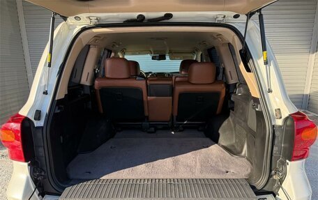 Toyota Land Cruiser 200, 2015 год, 4 795 000 рублей, 10 фотография