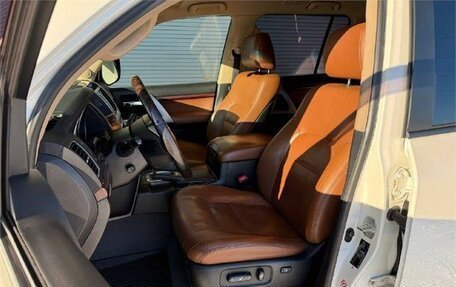 Toyota Land Cruiser 200, 2015 год, 4 795 000 рублей, 13 фотография