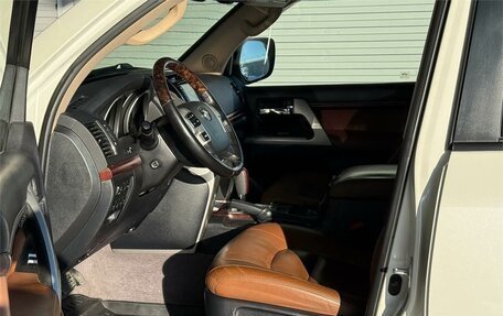 Toyota Land Cruiser 200, 2015 год, 4 795 000 рублей, 12 фотография