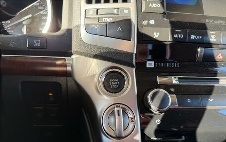 Toyota Land Cruiser 200, 2015 год, 4 795 000 рублей, 24 фотография