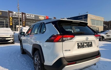 Toyota RAV4, 2025 год, 3 890 000 рублей, 5 фотография