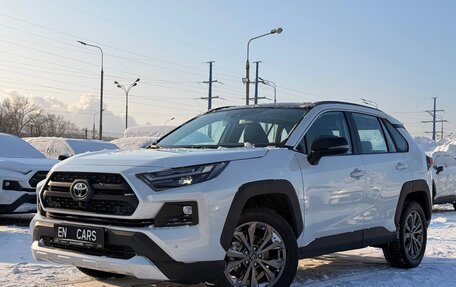 Toyota RAV4, 2025 год, 3 890 000 рублей, 36 фотография