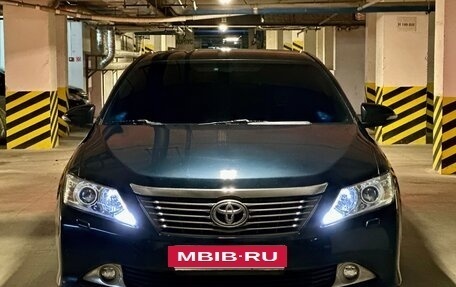 Toyota Camry, 2012 год, 1 600 000 рублей, 4 фотография