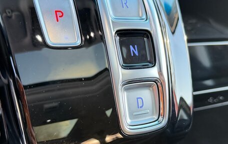 Hyundai Staria, 2021 год, 5 900 000 рублей, 17 фотография