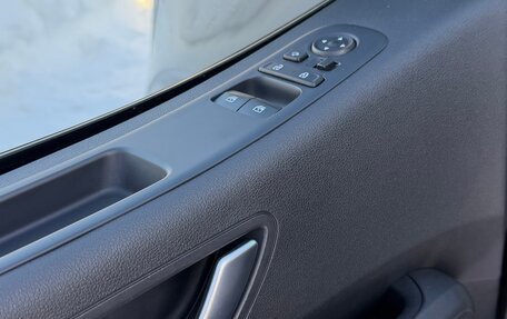 Hyundai Staria, 2021 год, 5 900 000 рублей, 26 фотография