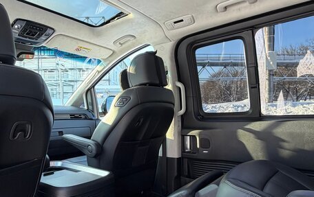 Hyundai Staria, 2021 год, 5 900 000 рублей, 36 фотография