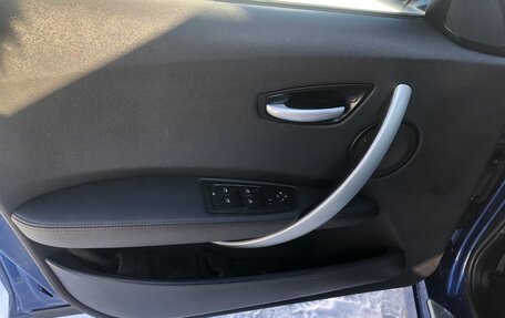 BMW 1 серия, 2007 год, 720 000 рублей, 15 фотография