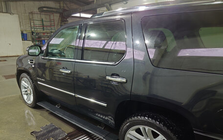 Cadillac Escalade III, 2013 год, 2 990 000 рублей, 8 фотография