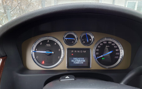 Cadillac Escalade III, 2013 год, 2 990 000 рублей, 10 фотография