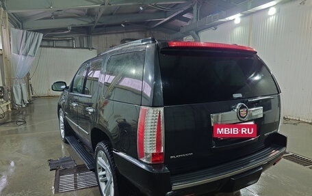 Cadillac Escalade III, 2013 год, 2 990 000 рублей, 7 фотография