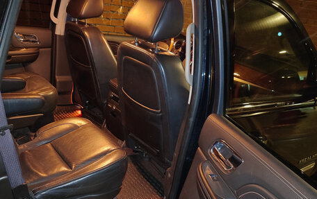 Cadillac Escalade III, 2013 год, 2 990 000 рублей, 19 фотография