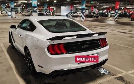 Ford Mustang VI рестайлинг, 2022 год, 6 700 000 рублей, 6 фотография