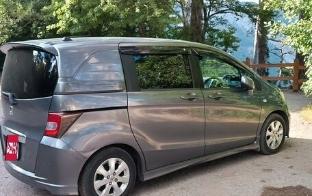Honda Freed I, 2011 год, 1 150 000 рублей, 13 фотография