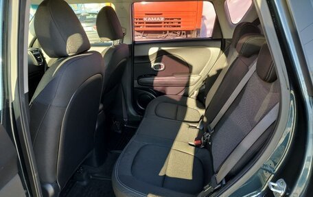 KIA Soul II рестайлинг, 2017 год, 1 680 000 рублей, 12 фотография