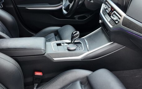 BMW 3 серия, 2020 год, 2 950 000 рублей, 14 фотография