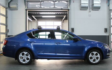 Skoda Octavia, 2019 год, 1 785 000 рублей, 4 фотография