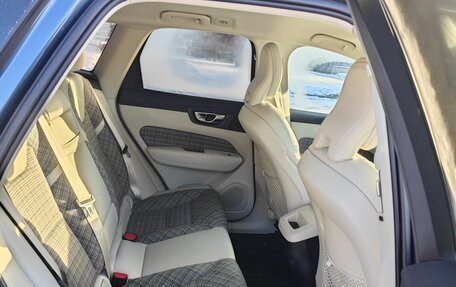 Volvo XC60 II, 2020 год, 3 950 000 рублей, 7 фотография