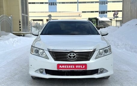 Toyota Camry, 2014 год, 1 700 000 рублей, 2 фотография