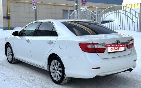 Toyota Camry, 2014 год, 1 700 000 рублей, 4 фотография
