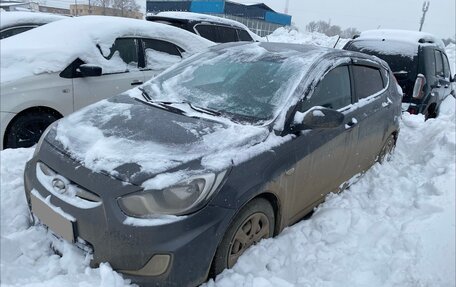 Hyundai Solaris II рестайлинг, 2012 год, 670 000 рублей, 1 фотография