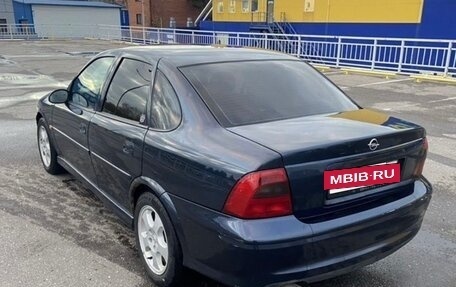 Opel Vectra B рестайлинг, 2001 год, 270 000 рублей, 4 фотография