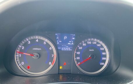 Hyundai Solaris II рестайлинг, 2012 год, 670 000 рублей, 4 фотография