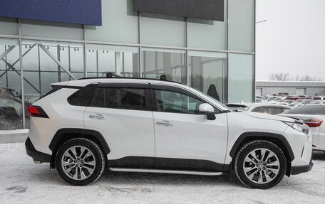 Toyota RAV4, 2020 год, 3 298 000 рублей, 6 фотография