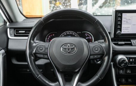 Toyota RAV4, 2020 год, 3 298 000 рублей, 15 фотография