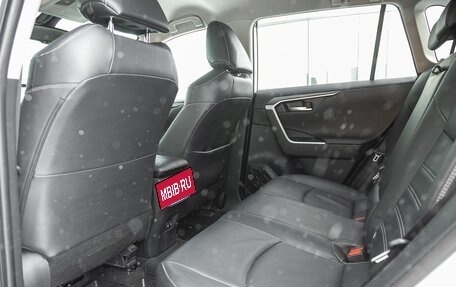 Toyota RAV4, 2020 год, 3 298 000 рублей, 14 фотография