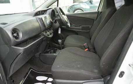 Toyota Vitz, 2019 год, 875 000 рублей, 19 фотография