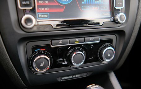 Volkswagen Jetta VI, 2012 год, 978 070 рублей, 13 фотография