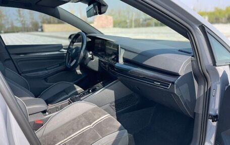 Volkswagen Golf VIII, 2022 год, 1 890 133 рублей, 8 фотография