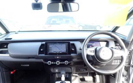 Honda Fit, 2022 год, 1 000 000 рублей, 3 фотография