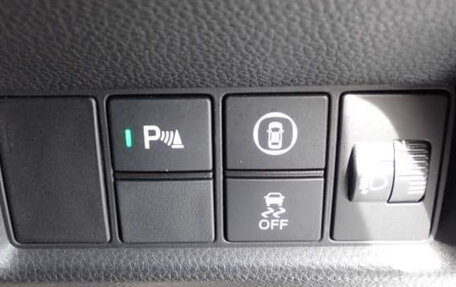 Honda Fit, 2022 год, 1 000 000 рублей, 8 фотография