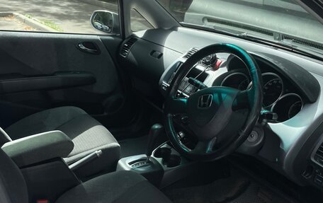 Honda Fit III, 2006 год, 420 000 рублей, 5 фотография