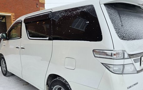 Toyota Vellfire I, 2013 год, 2 550 000 рублей, 2 фотография
