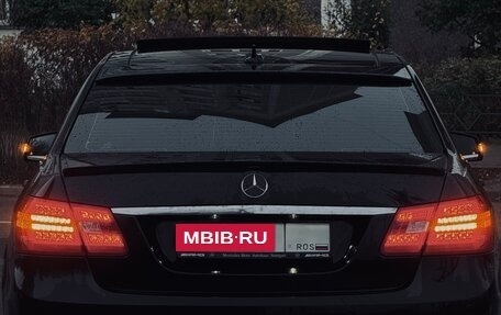 Mercedes-Benz E-Класс, 2011 год, 2 100 000 рублей, 12 фотография