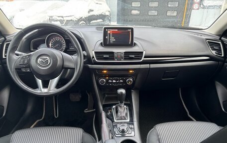 Mazda 3, 2016 год, 1 425 000 рублей, 17 фотография