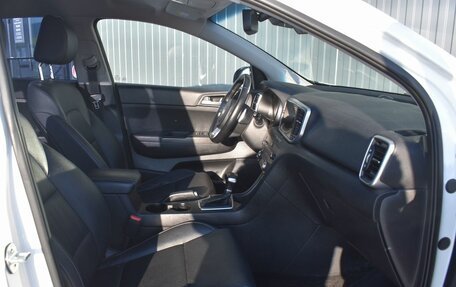 KIA Sportage IV рестайлинг, 2020 год, 2 299 888 рублей, 21 фотография