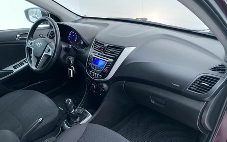 Hyundai Solaris II рестайлинг, 2013 год, 730 000 рублей, 9 фотография