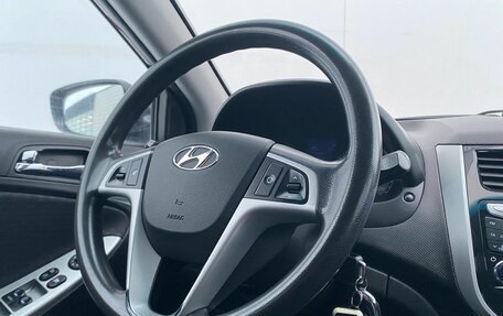 Hyundai Solaris II рестайлинг, 2013 год, 730 000 рублей, 14 фотография